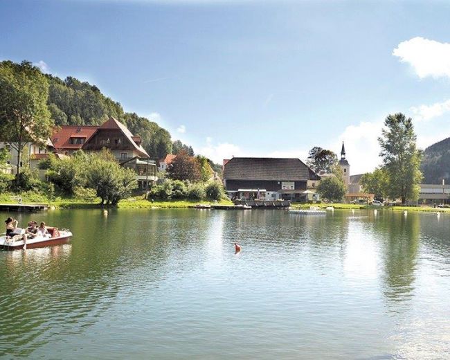 Freizeitsee im Mönichwald Freizeitsee im Mönichwald